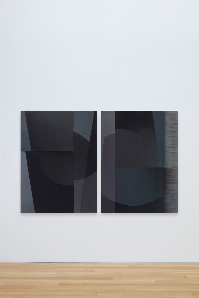 Rebecca Ward

fast asleep, 2025

Diptych: acrylic and dye on stitched canvas

48 x 36 inches (122 x 91.4 cm), each
48 x 74 inches (122 x 188 cm), overall

(RWA25-05)