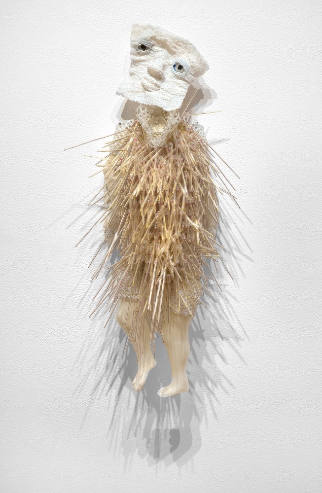 Joyce J. Scott
Albina/Inkisi, 2018
Beads, thread, wire, syringes
29 x 12 x 7 1/2 inches (73.7 x 30.5 x 19.1 cm)
(JJS18-02)