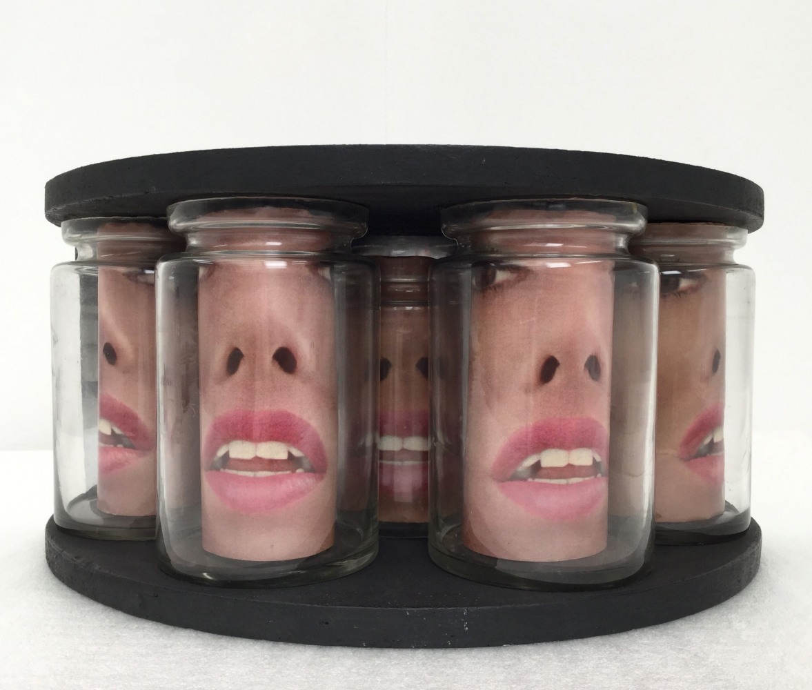 Marcel Broodthaers
&amp;ldquo;5 Pots avec Visages&amp;rdquo;, 1966
Wood, aluminum, paper, glass
8 x 16 x 8 inches
20.5 x 40.5 x 20.5 cm
MB 103
$350,000