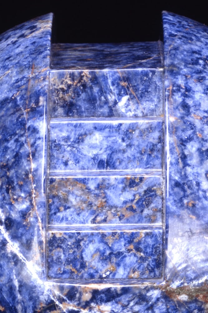 Invisible Questions That Fill the Air: James Lee Byars and Seung-taek Lee
