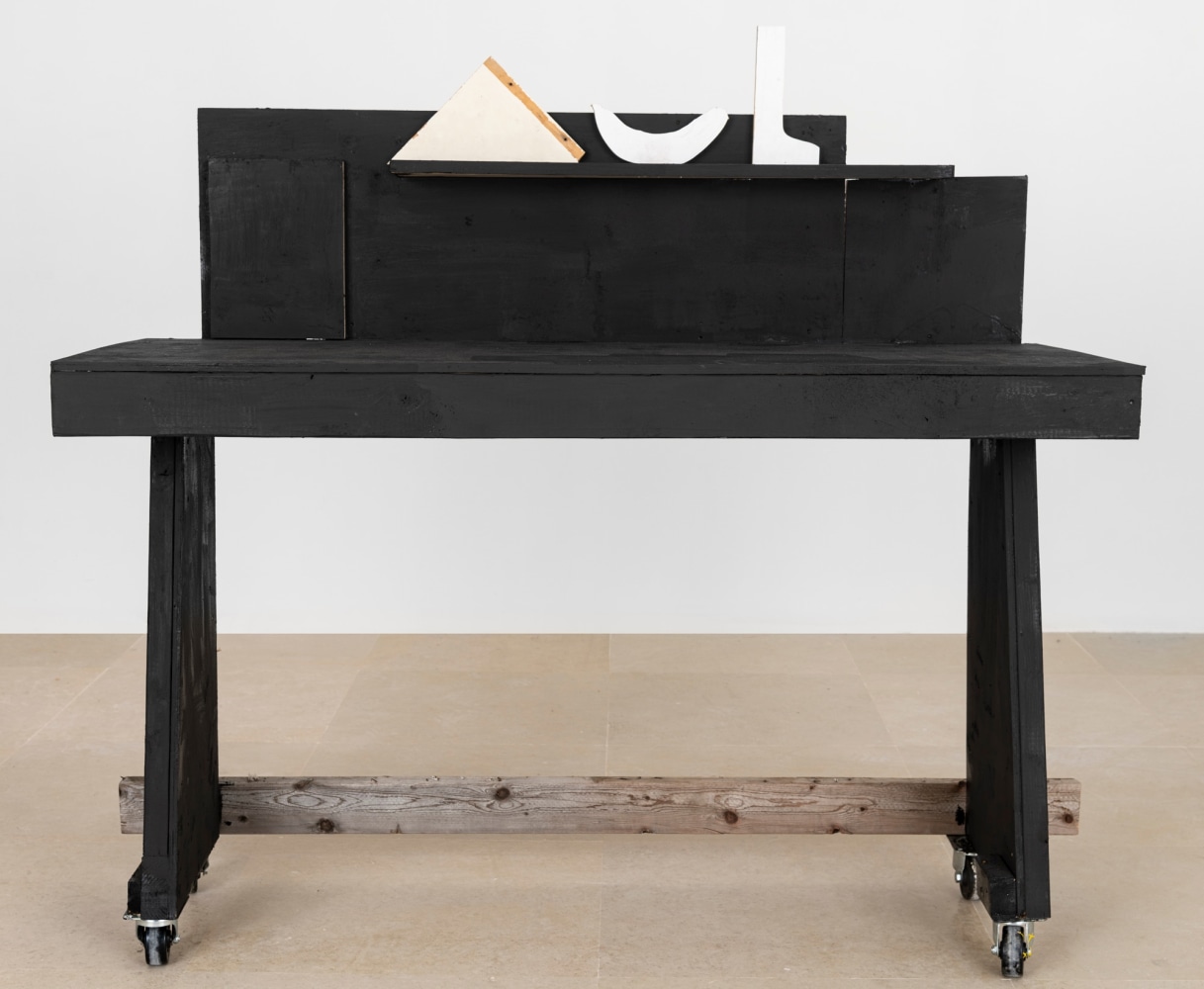 Gedi Sibony
Overarcher, 2020
Salvaged wood, paint, metal screws, casters
56 x 62 x 23 1/2 inches (142.2 x 157.5 x 59.7 cm)