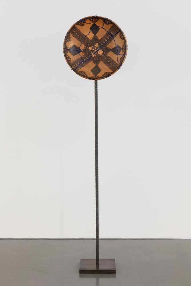 Kader Attia
Untitled
2020
Ceramic, terracotta, epoxy resin and steel plinth
Artwork Dimensions:
17 1/8 x 17 1/8 x 3 1/2 inches (43.5 x 43.5 x 8.9 cm)
Overall Dimensions:
70 x 9 7/8 x 9 7/8 inches (177.8 x 25.1 x 25.1 cm)

&amp;euro;50,000

DOUBLE CLICK IMAGE FOR MORE VIEWS