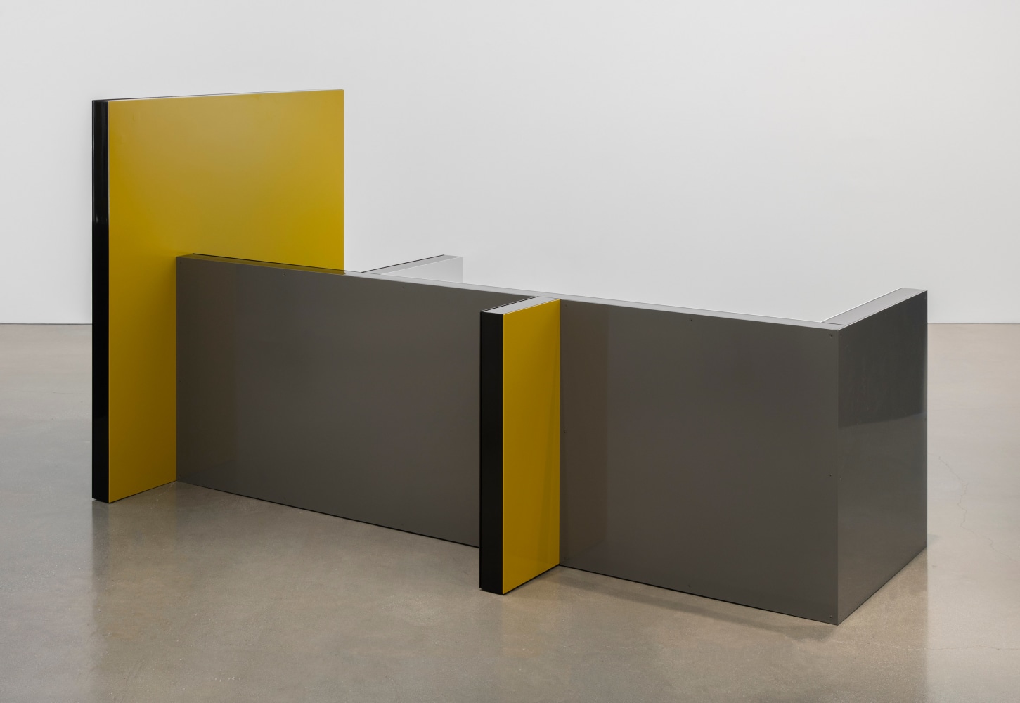 Planar Configuration Four [#1]
2017
Powder-coated steel and aluminum, cushion, blanket, pillow
71 5/8 x 66 x 134 inches (181.9 x 167.6 x 340.4 cm)