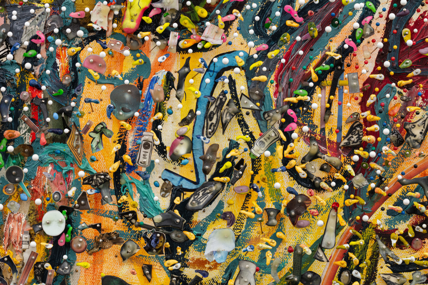 Elliott Hundley
Mirror&amp;nbsp;(detail)
2020
Oil, encaustic, paper, plastic, pins, photographs, fabric, leather, thread, foam and linen on panel
72 5/8 x 86 1/8 x 4 inches (184.5 x 218.8 x 10.2 cm)