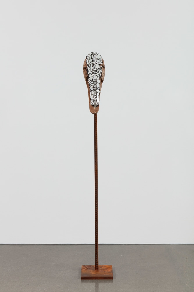 Kader Attia
Mirror Mask
2020
Wooden mask, mirror fragments, black pigment
Artwork Dimensions:
22 x 8 1/4 x 6 1/4 inches (56 x 21 x 15.8 cm)
Overall Dimensions:
70 x 8 1/4 x 10 inches (177.8 x 21 x 25.4 cm)

&amp;euro;80,000

DOUBLE CLICK IMAGE FOR MORE VIEWS