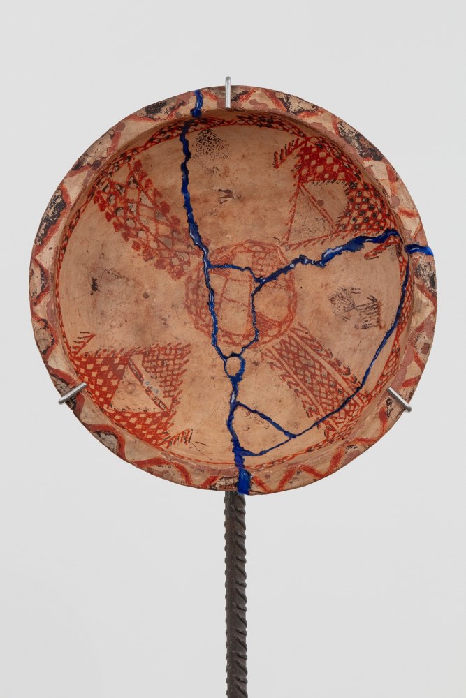 Kader Attia
Untitled&amp;nbsp;(detail)
2020
Ceramic, terracotta, epoxy resin and steel plinth
Artwork Dimensions:
11 7/8 x 11 7/8 x 5 inches (30 x 30 x 12.5 cm)
Overall Dimensions:
55 3/4 x 9 7/8 x 9 7/8 inches (141.6 x 25.1 x 25.1 cm)