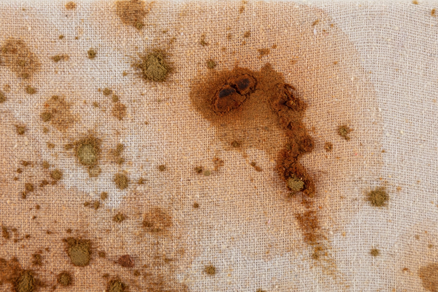 Kader Attia
Untitled&amp;nbsp;(detail)
2020
Henna and thread on canvas
75 3/4 x 52 3/4 x 1 inches (192.4 x 134 x 2.5 cm)