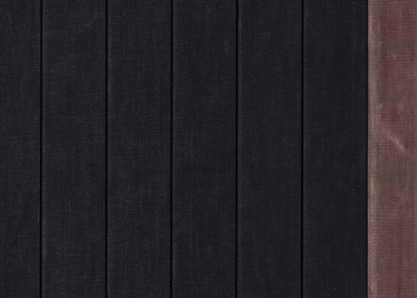 Theaster Gates
Some Remember Sock Hops, Others Remember Riots
2020
Wood, denim and decommissioned fire hose
84 x 84 x 3 1/2 inches (213.4 x 213.4 x 8.9 cm)