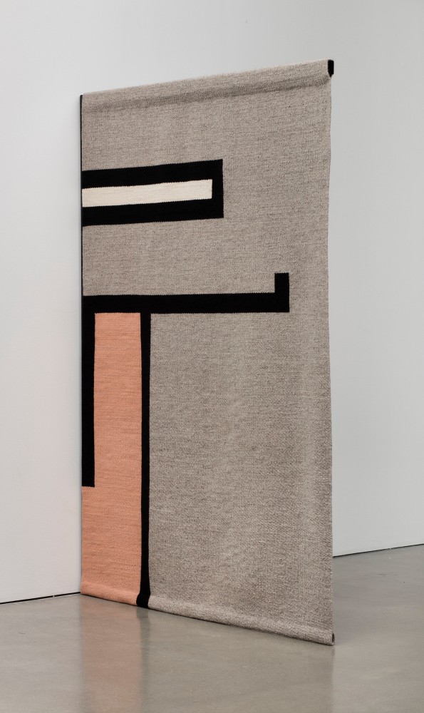 Parallel Planar Panel #3 (grey, black, off-white, pink)
2017
Powder-coated aluminum and steel and woven wool textile
94 1/8 x 59 1/2 x 33 1/4 inches (239.1 x 151.1 x 84.5 cm)