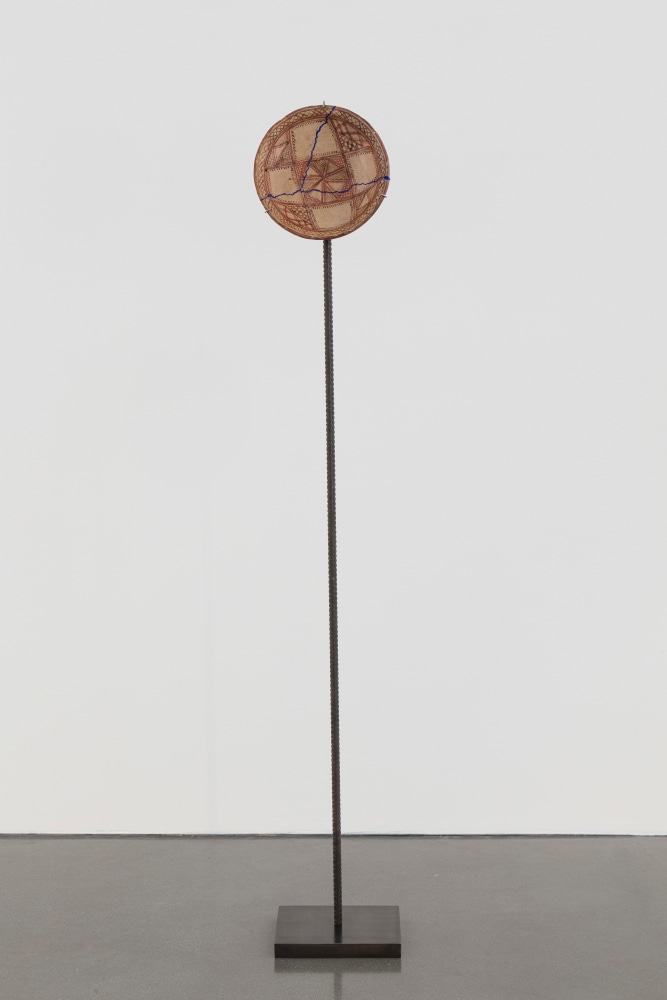Kader Attia
Untitled
2020
Ceramic, terracotta, epoxy resin and steel plinth
Artwork Dimensions:
10 1/2 x 10 1/2 x 2 3/4 inches (26.7 x 26.7 x 7 cm)
Overall Dimensions:
66 1/2 x 10 x 9 3/4 inches (168.9 x 25.4 x 24.8 cm)

&amp;euro;40,000

DOUBLE CLICK IMAGE FOR MORE VIEWS