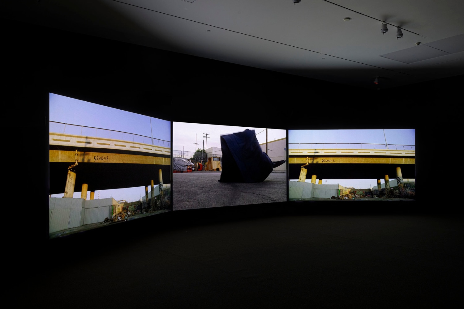 Flags and Debris
2021
Video installation with three channels of video (color, sound), three projections
TRT: 13:20 minutes
Installation dimensions variable, apx:
176 x 576 x 480 inches (447 x 1463 x 1219 cm)
Edition of 4, 2 APs