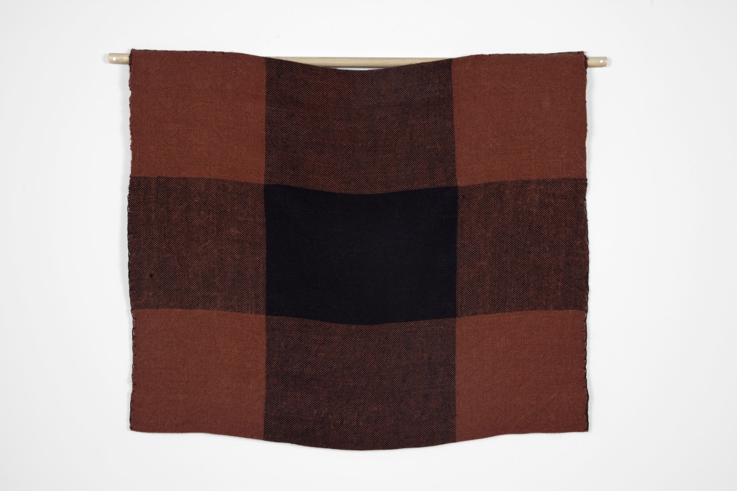 A-Z Personal Panels (Small Brown and Black Top)
2012
Linen
19 x 22 1/2 inches (48.3 x 57.2 cm)