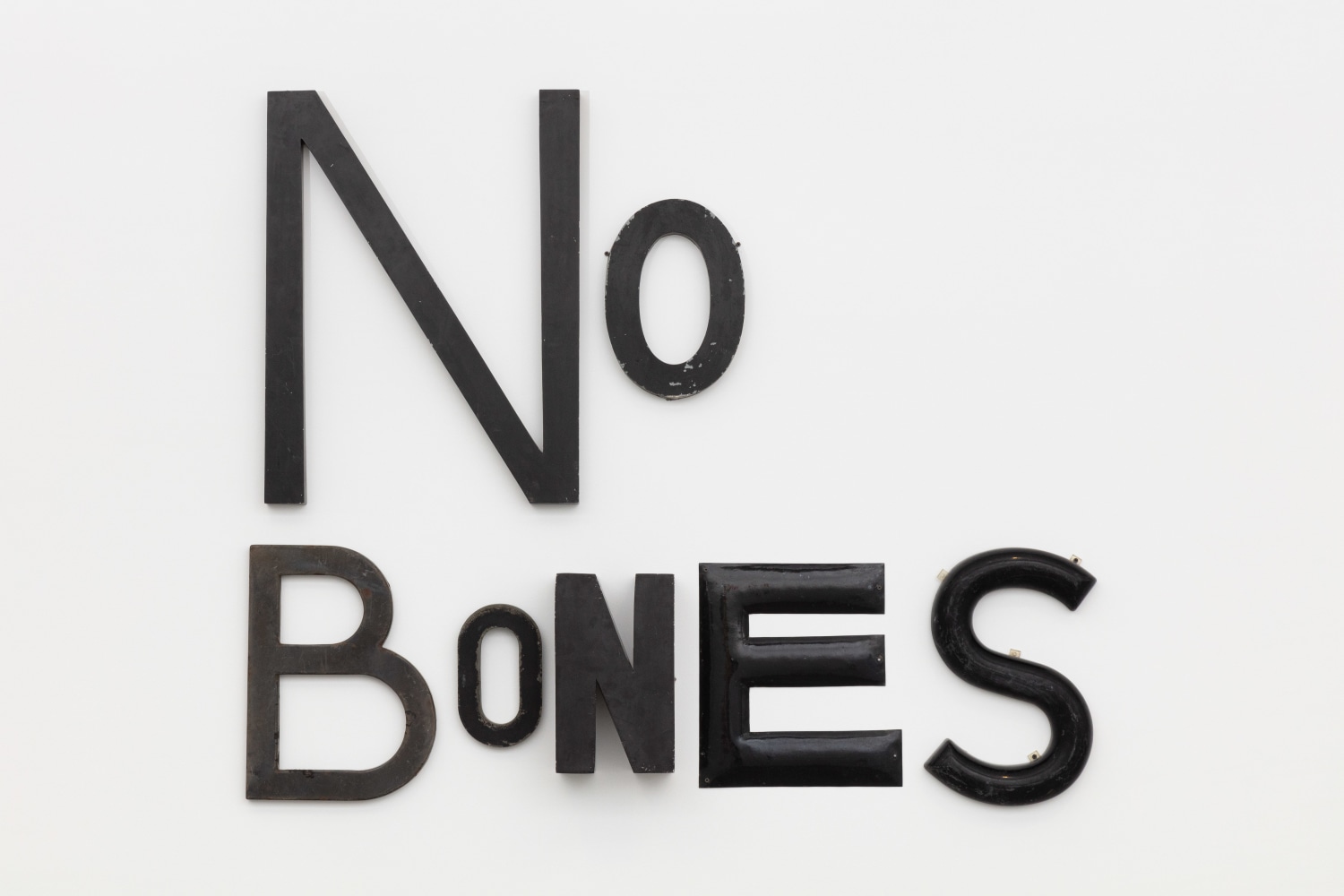 Jack Pierson
No Bones
2018
Metal, enamel, plastic
50 x 60 x 5 1/4 inches (127 x 152.4 x 13.3 cm)

$175,000