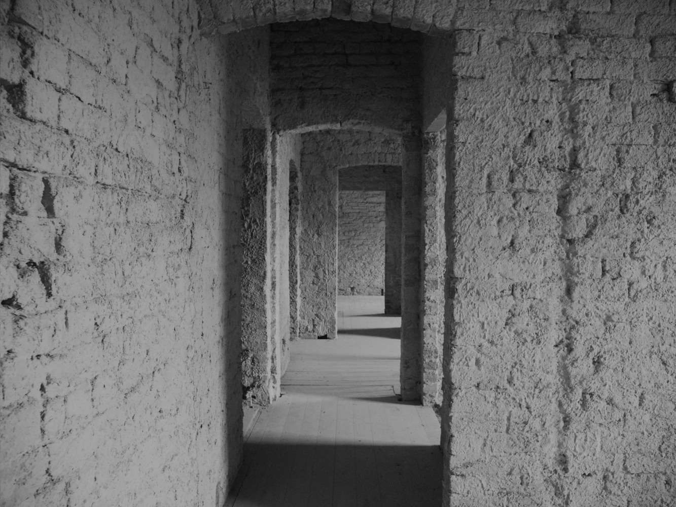 ENDLESS I (left hand image)
2020
diptych: pigment print on Hahnemūhle Photo Rag 308gsm, 100% Cotton, white, acid free, framed
edition of 3
50 x 66.6 cm / 19.7 x 26.2 in (image size, each)&amp;nbsp;
52 x 68.6 x 3 cm / 20.5 x 27 x 1.2 in (framed size, each)&amp;nbsp;
WD25620