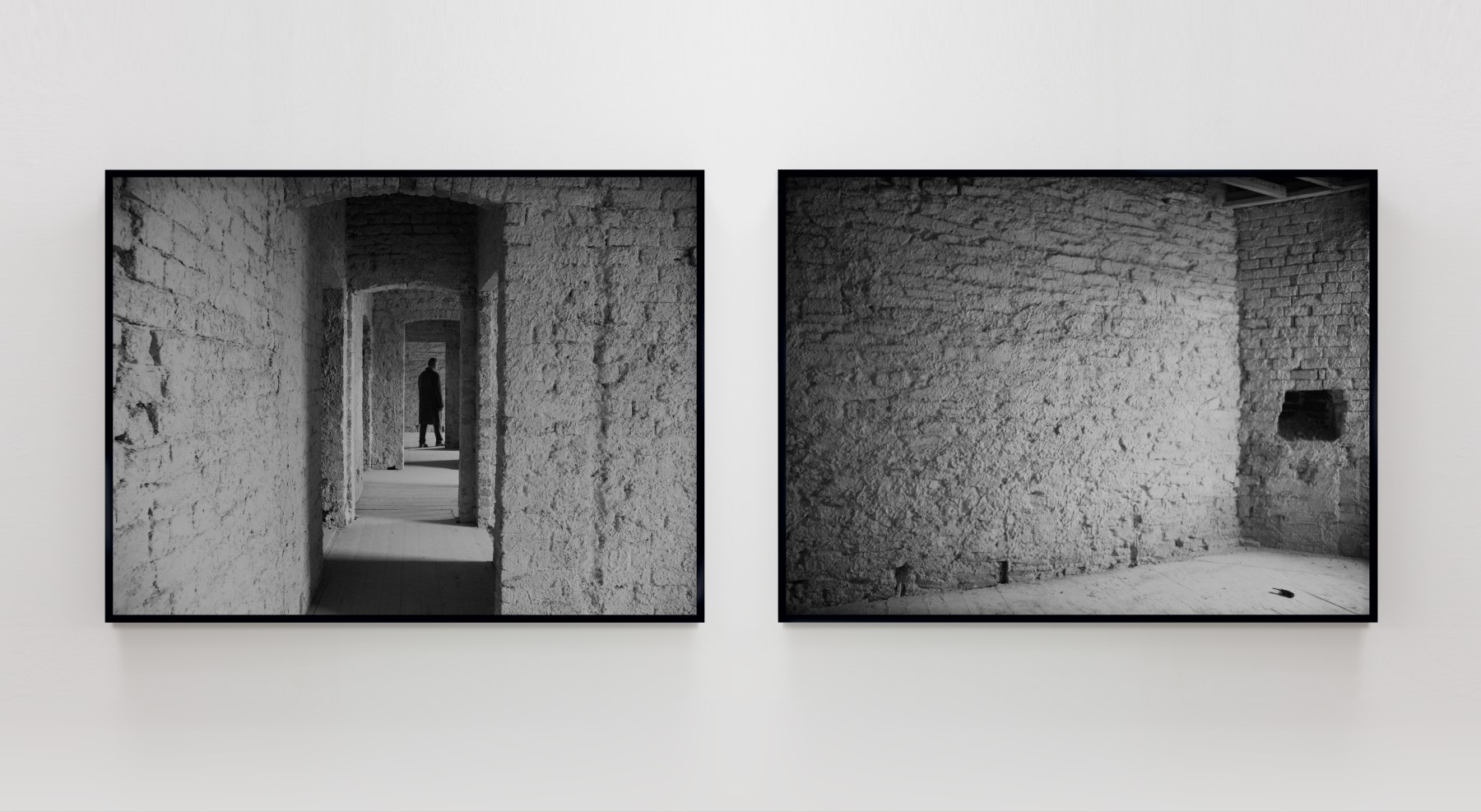 ENDLESS III&amp;nbsp;
2020
diptych: pigment print on Hahnemūhle Photo Rag 308gsm, 100% Cotton, white, acid free, framed
edition of 3
50 x 66.6 cm / 19.7 x 26.2 in (image size, each)&amp;nbsp;
52 x 68.6 x 3 cm / 20.5 x 27 x 1.2 in (framed size, each)&amp;nbsp;
WD25820
&amp;euro;10,000 ex VAT
