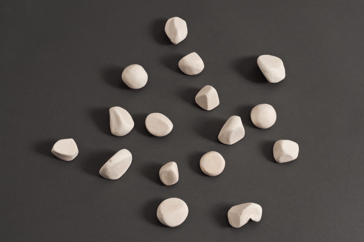 Joel Shapiro
Untitled, 1970
Porcelain
16 units, approximately 1 1&amp;frasl;4 x 1 3&amp;frasl;4 x 1 1&amp;frasl;4 inches each