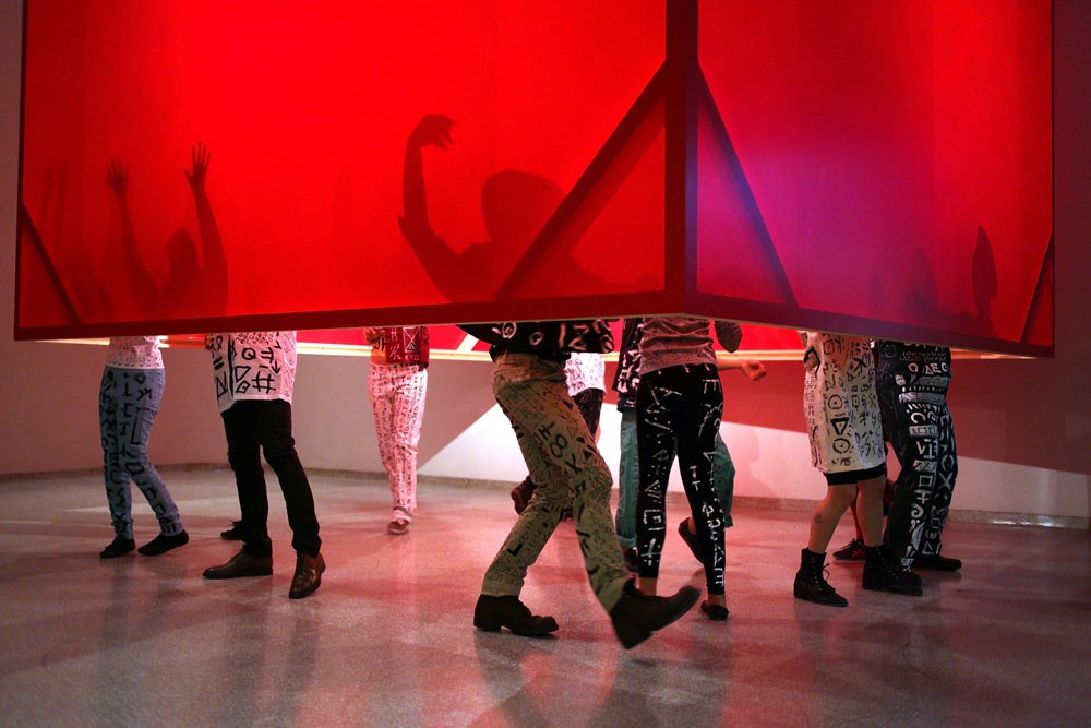Shuji Mukai performing in Tsuruko Yamazaki&amp;rsquo;s&amp;nbsp;Work (Red Cube)&amp;nbsp;(1956/2013) at the opening&amp;nbsp;of&amp;nbsp;Gutai: Splendid Playground, Solomon R. Guggenheim Museum, New York
Photo: David Heald &amp;copy; Solomon R. Guggenheim Foundation, New York
