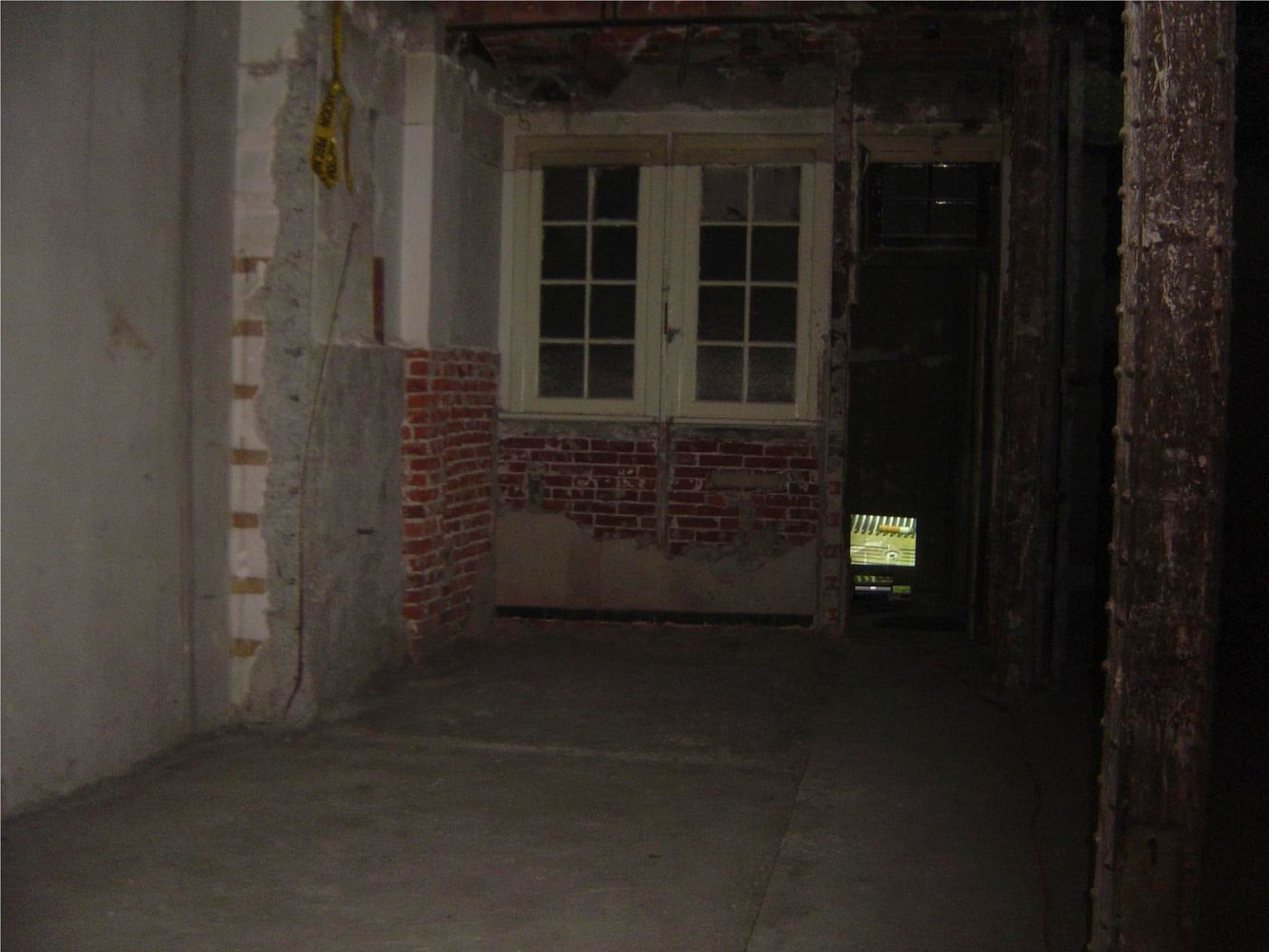 	tr&amp;aacute;fago, 5 de mayo 18, ciudad de m&amp;eacute;xico, 2004