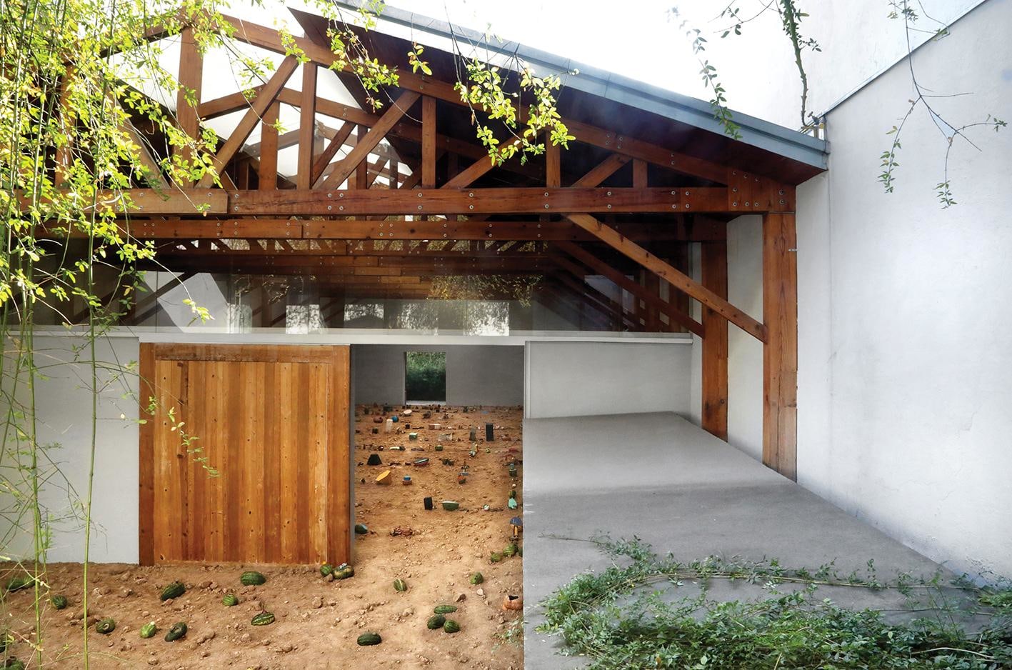 	los teatros de saturno, kurimanzutto, ciudad de m&amp;eacute;xico, 2014