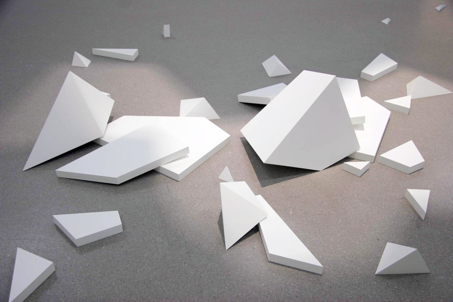 rubble, 2006-2008

wood and emulsion paint

variable&amp;nbsp;dimensions&amp;nbsp;

&amp;nbsp;

&amp;nbsp;