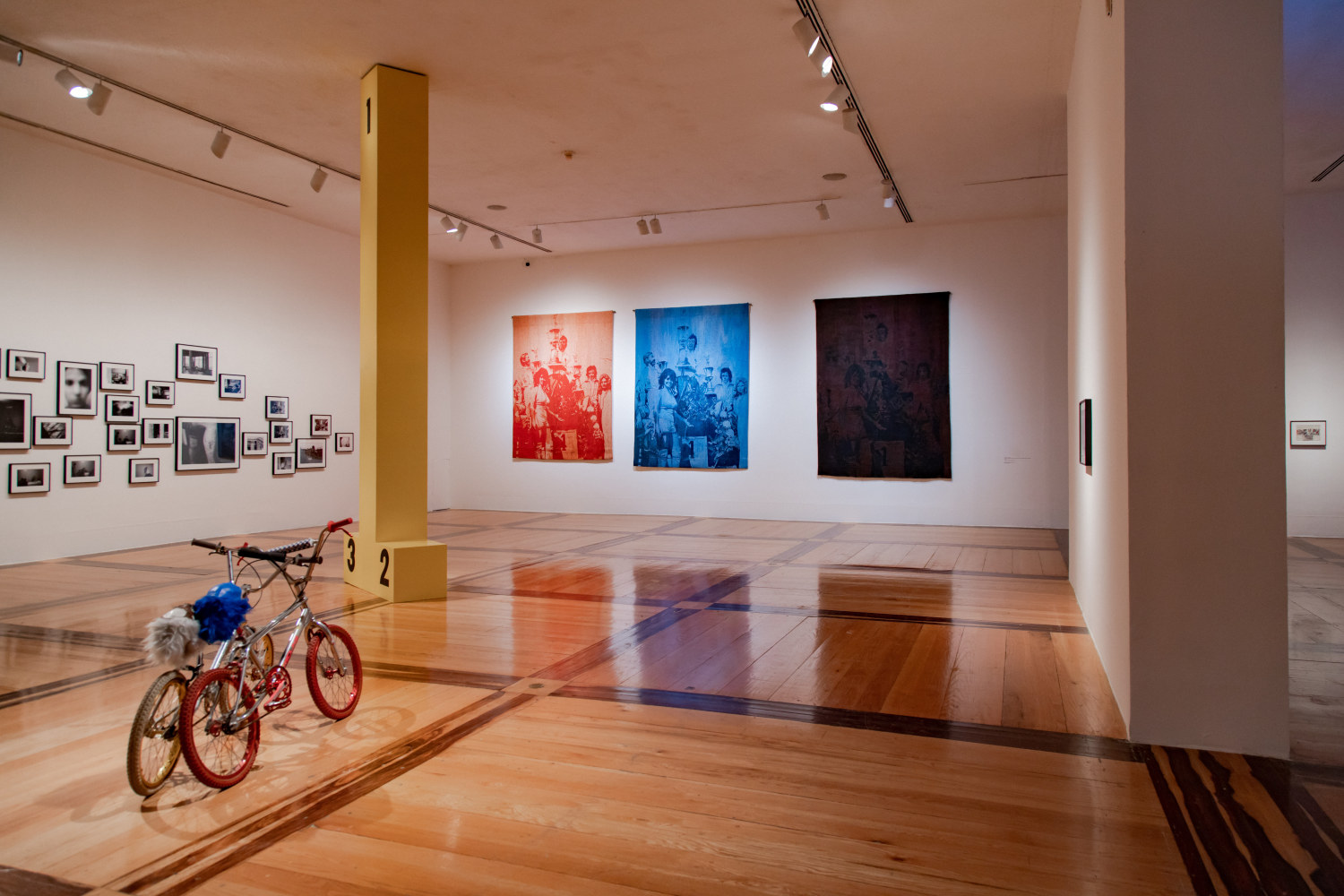 vista de instalaci&amp;oacute;n&amp;nbsp;materia est&amp;eacute;tica disponible, museo de arte contempor&amp;aacute;neo de monterrey (marco), 2021