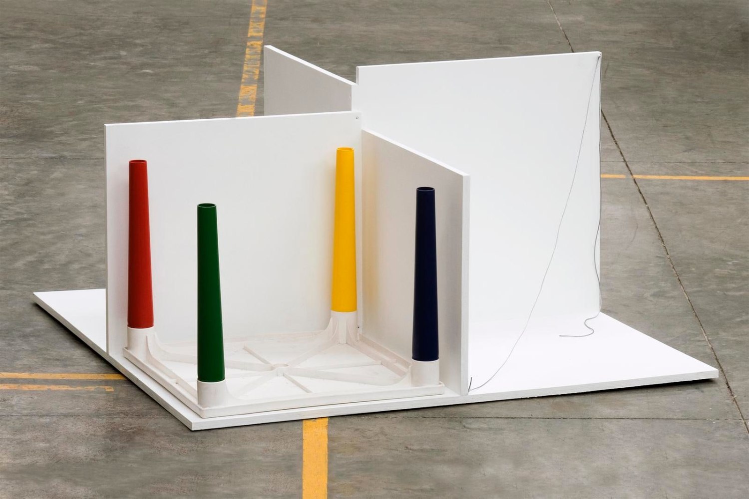 	reforma fiscal, kurimanzutto, mexico city, 2007