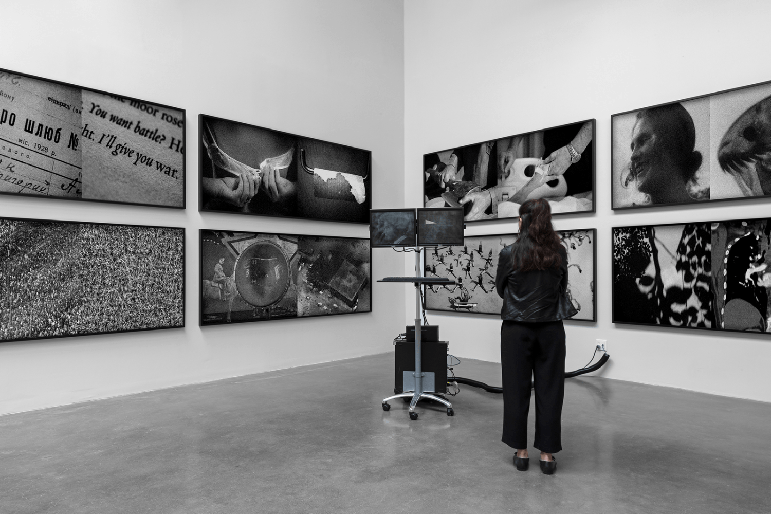 siembra - Exhibitions - Kurimanzutto