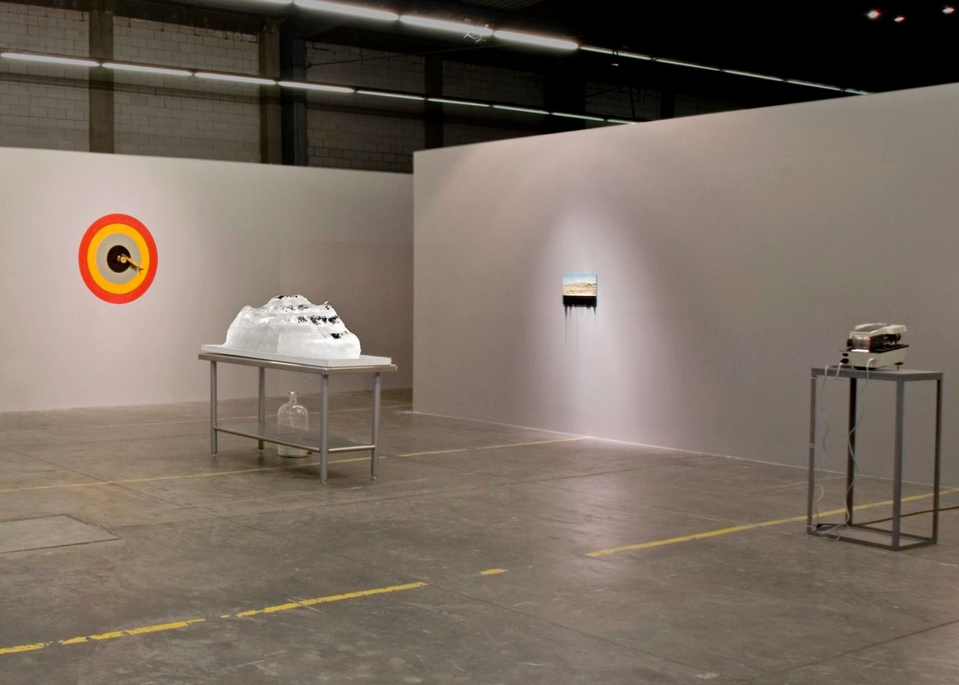 	la venganza del elefante, kurimanzutto, mexico city, 2007