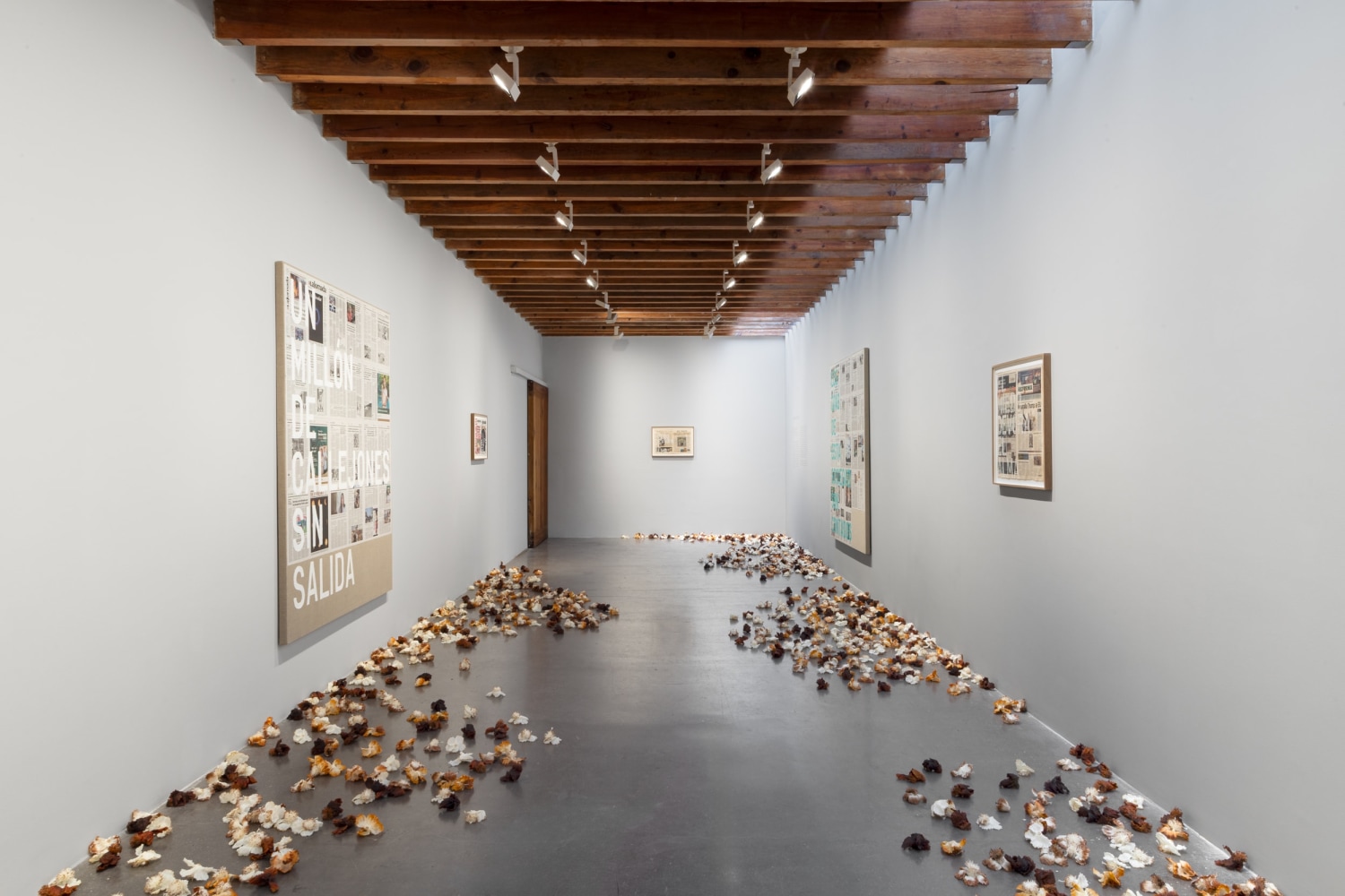 installation view&amp;nbsp;remains of the day: allora &amp;amp; calzadilla and rirkrit tiravanija, project room kurimanzutto mexico city, 2025. photo gerardo landa


&amp;nbsp;
