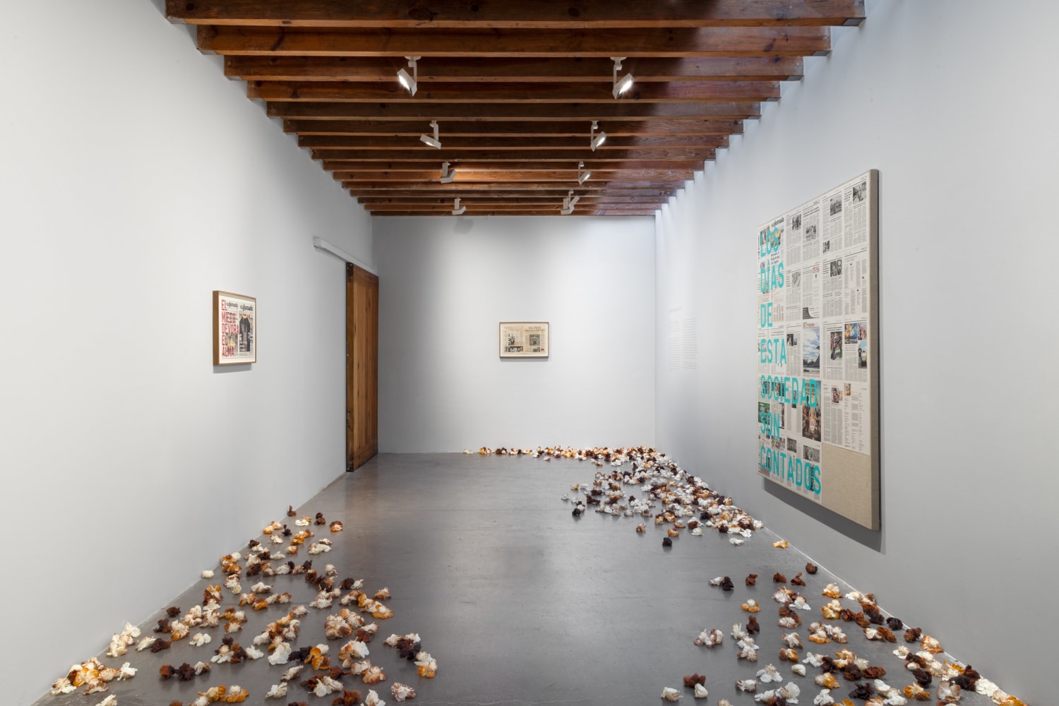 installation view&amp;nbsp;remains of the day: allora &amp;amp; calzadilla and rirkrit tiravanija, project room kurimanzutto mexico city, 2025. photo gerardo landa


&amp;nbsp;
