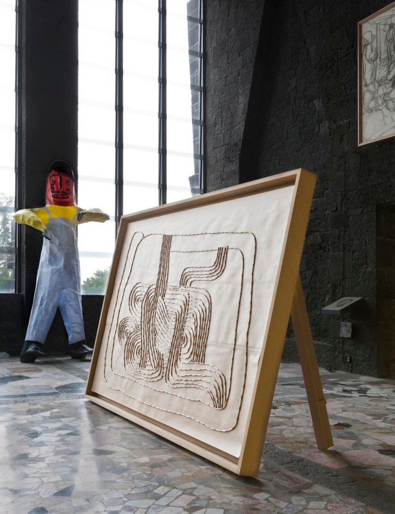 ritmos amorosos, 2012
cigarros, alambre sobre papel craft
200 x 300 cm

&amp;nbsp;

&amp;nbsp;