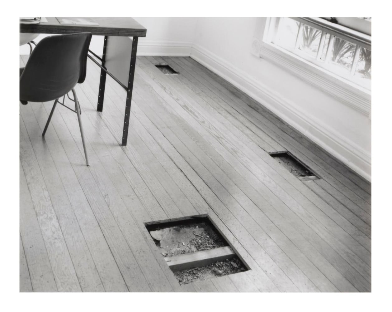 	quince rechinidos menos, kurimanzutto, ciudad de m&amp;eacute;xico, 2004