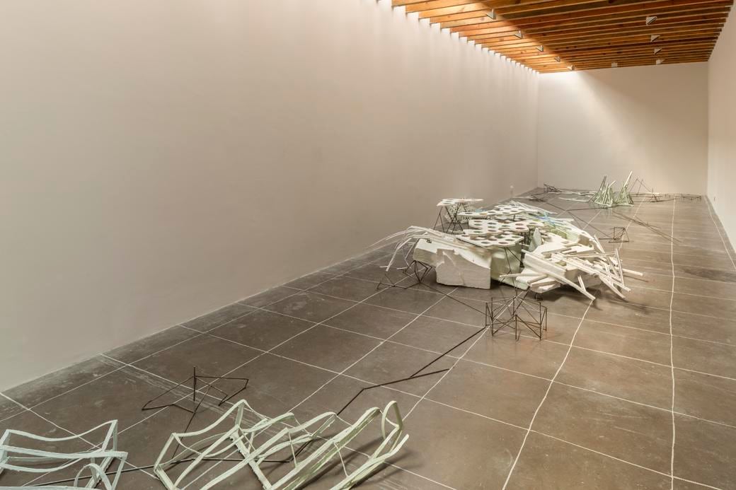 	scala, polis, taut, axis mundi (constellation 1.2), kurimanzutto, ciudad de m&amp;eacute;xico, 2015