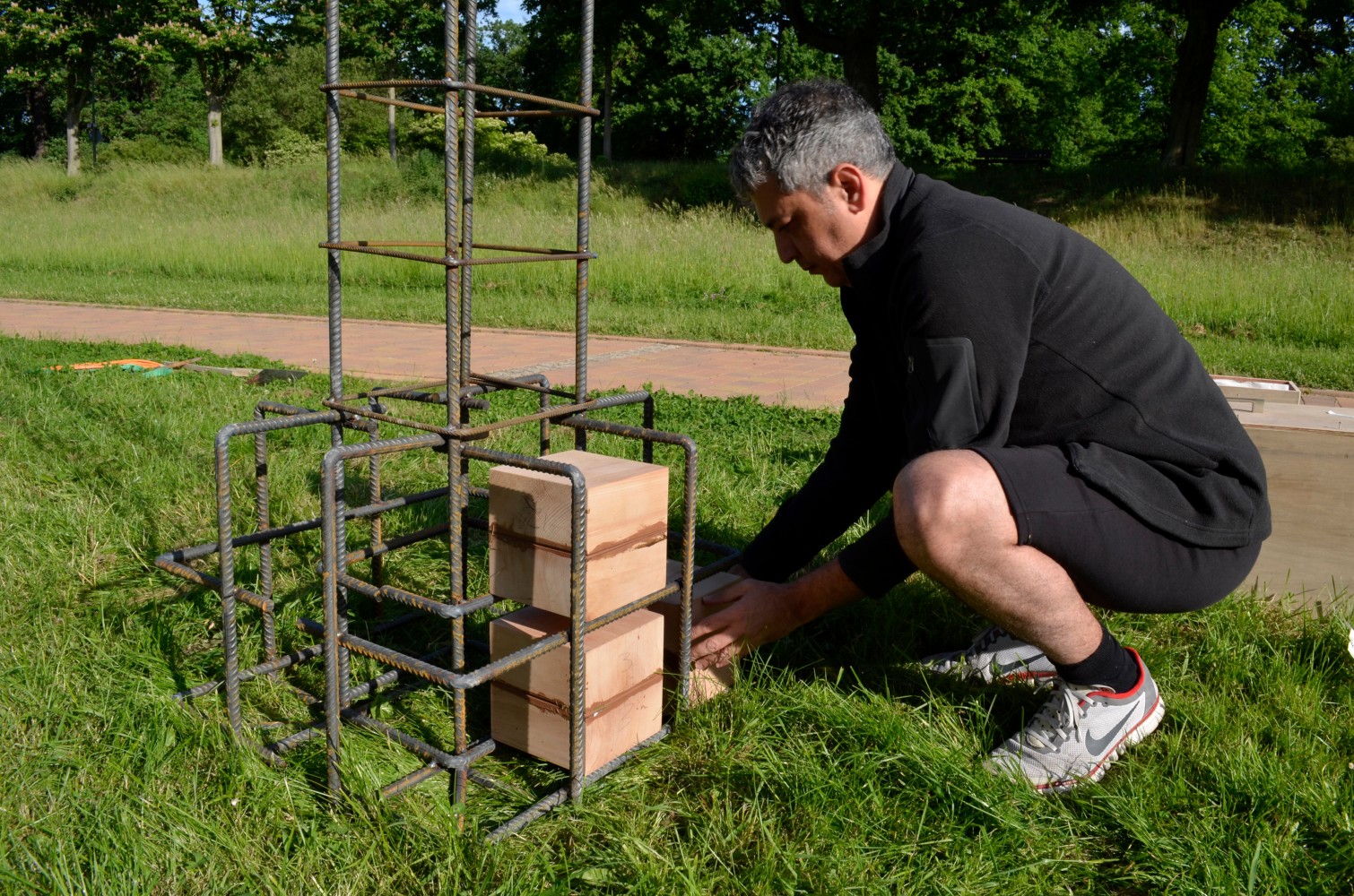 akram zaatari Artists Kurimanzutto