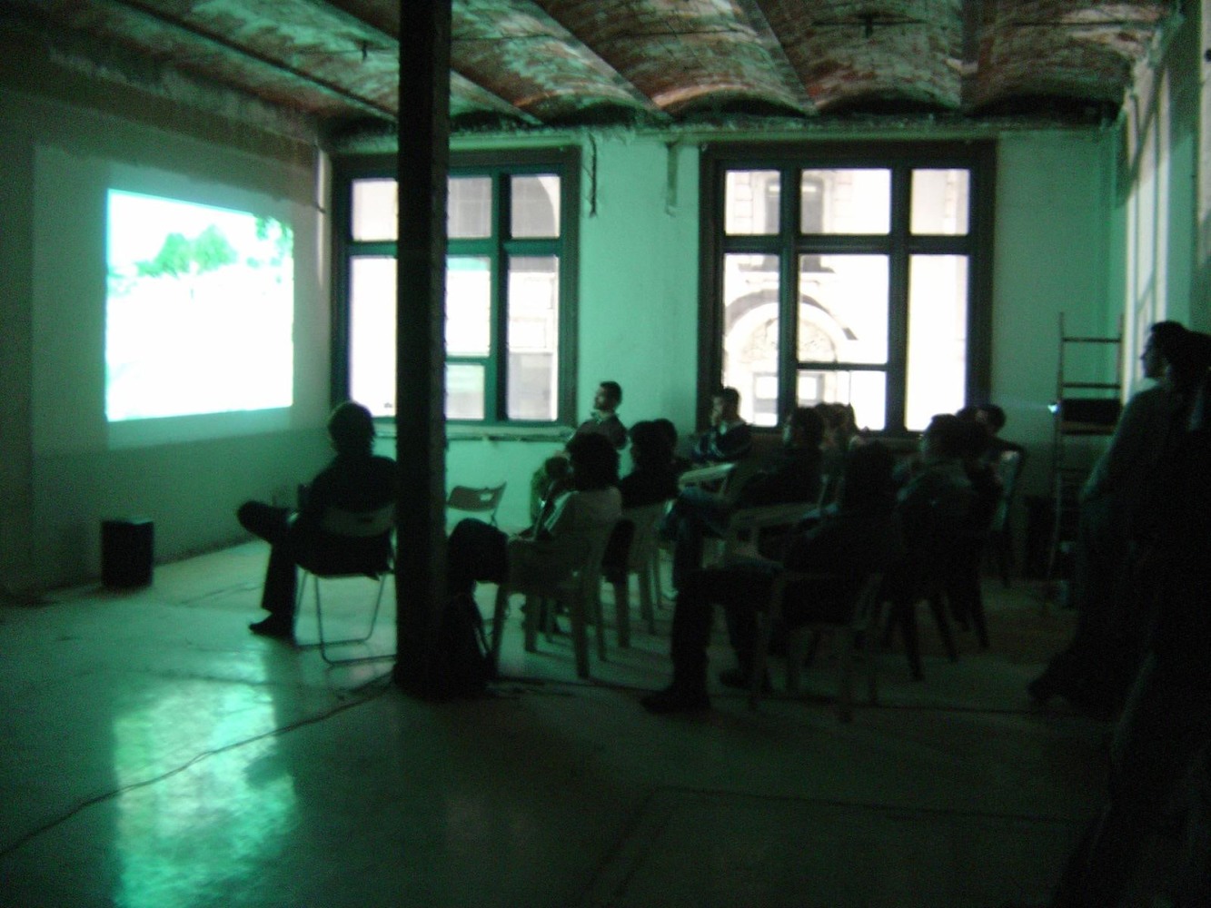 	tr&amp;aacute;fago, 5 de mayo 18, ciudad de m&amp;eacute;xico, 2004