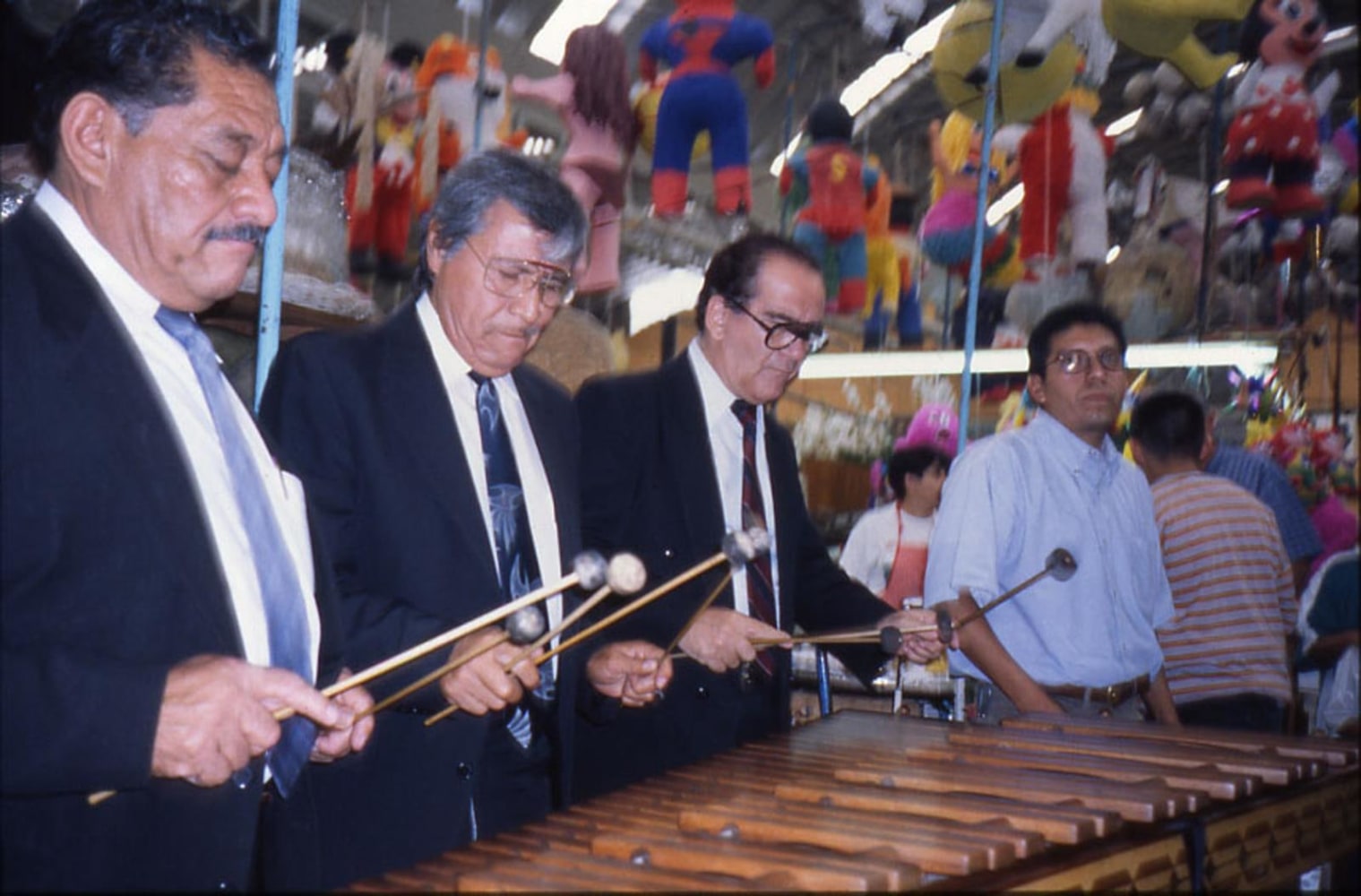 	econom&amp;iacute;a de mercado, mercado de medell&amp;iacute;n, ciudad de m&amp;eacute;xico, 1999