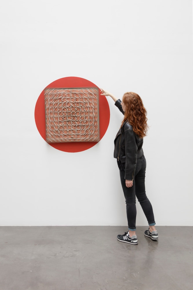 sonic rotating geometry type f &amp;ndash; copper and nickel plated #47, 2015

steel sheet, powder coating, ball bearings, metal grid, copper plated bells, nickel plated bells, metal rings

39.37 x 39.37 x 3.15 in.