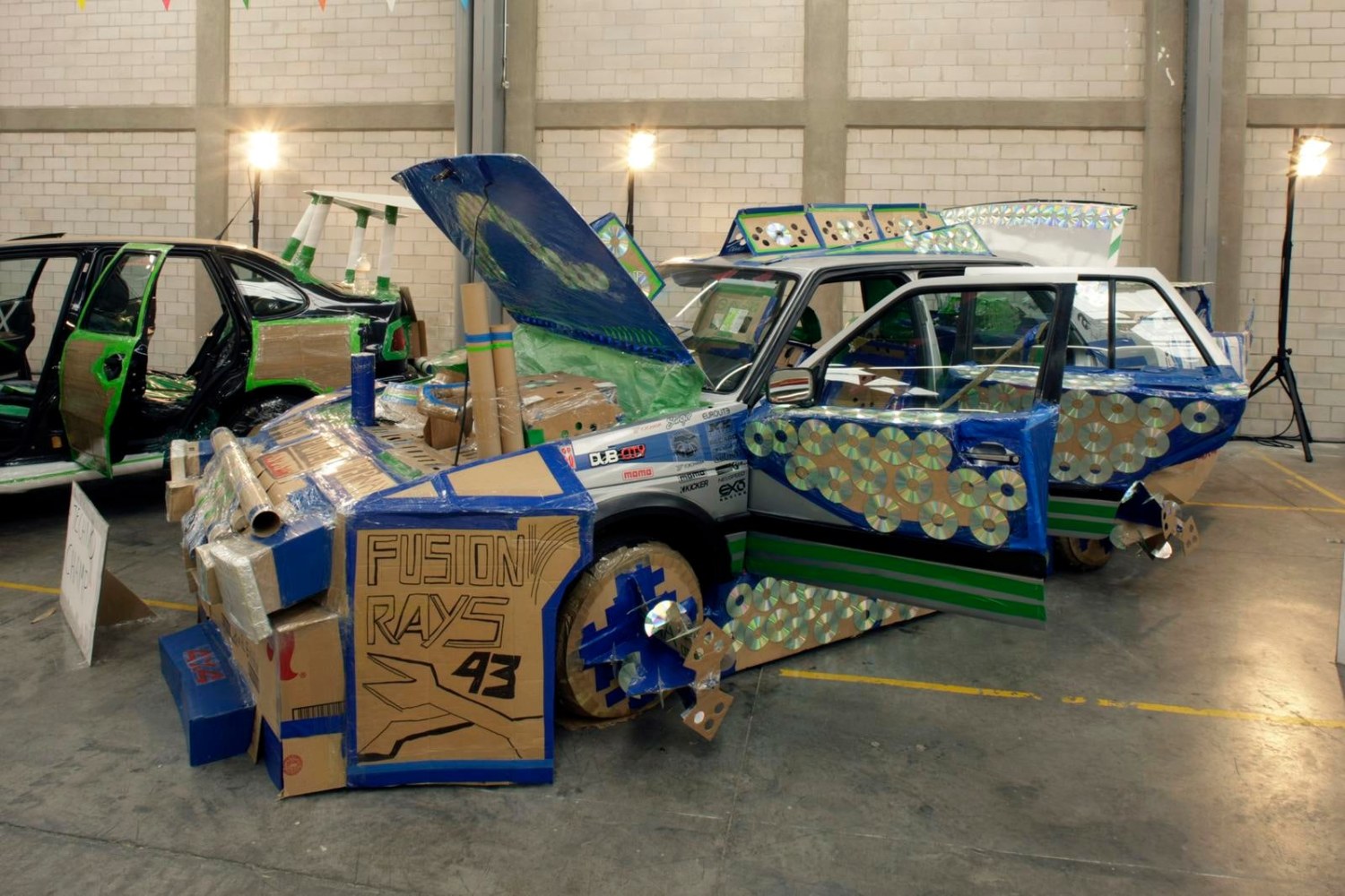 	poor tuning, kurimanzutto, ciudad de m&amp;eacute;xico, 2008