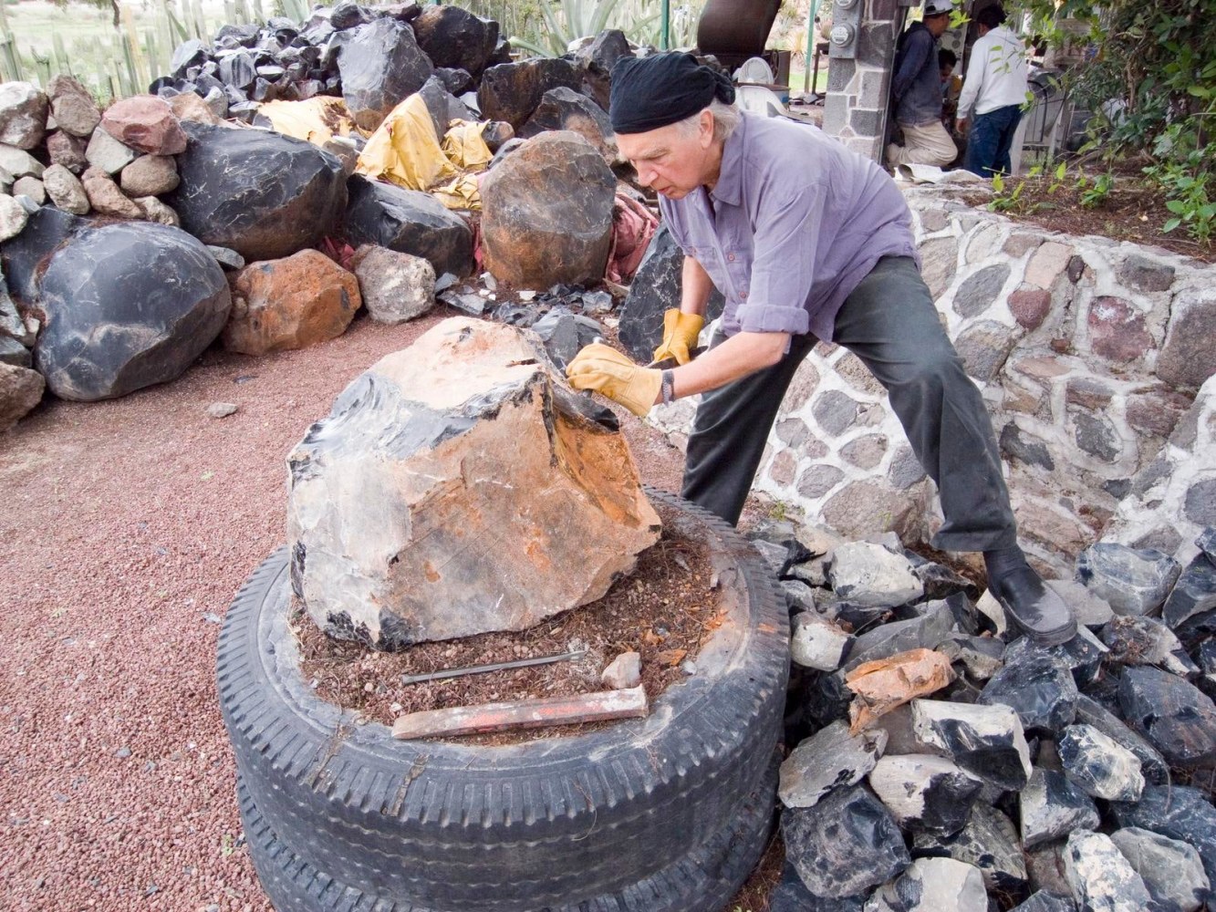 	jimmie durham, obsidiana, 2009