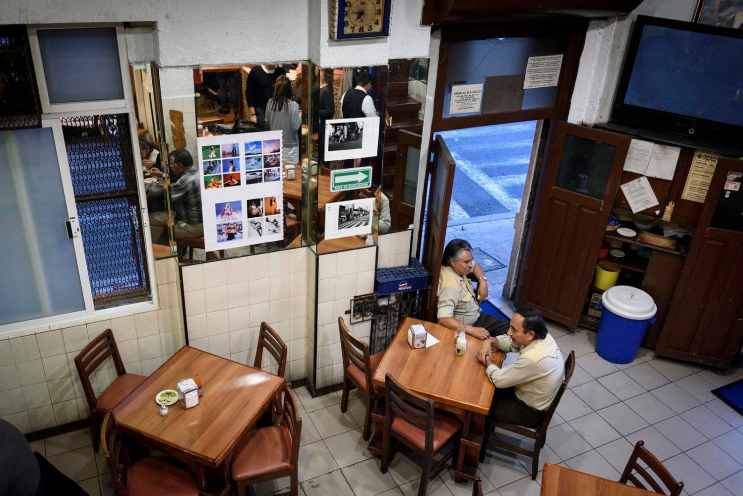 araki, cantina ardalio, ciudad de m&amp;eacute;xico, 2016