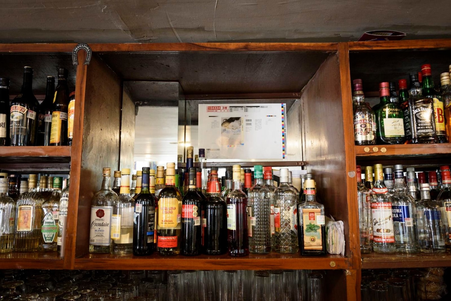 araki, cantina ardalio, ciudad de m&amp;eacute;xico, 2016