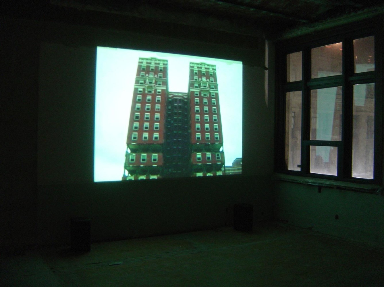 	tr&amp;aacute;fago, 5 de mayo 18, ciudad de m&amp;eacute;xico, 2004