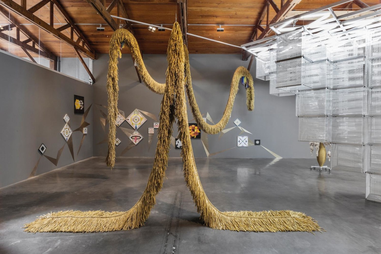 ornamento y abstracci&amp;oacute;n, kurimanzutto, ciudad de m&amp;eacute;xico, 2017