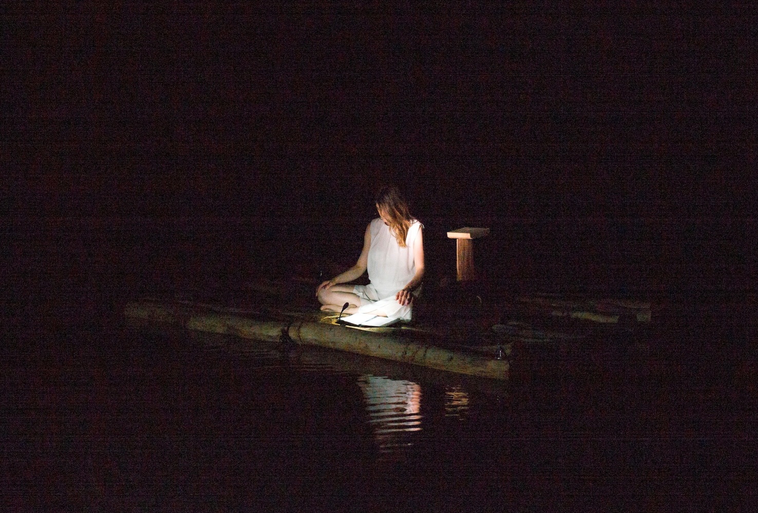 the malady of death &amp;ndash; monodrama with irene azuela, 2016

documentation of performance in cenote tza-ujun-kat, hom&amp;uacute;n, yucat&amp;aacute;n, mexico; adapted from marguerite duras&amp;#39; novella la maladie de la mort, 1982

42 min

photo: heinz peter knes, 2016

&amp;nbsp;