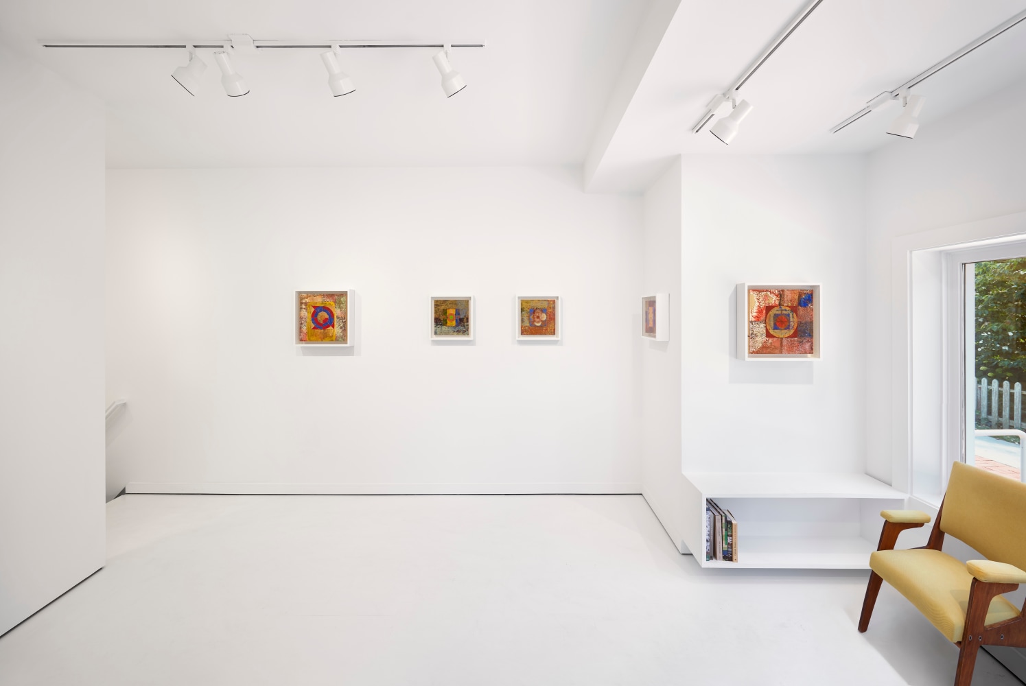 Vista de instalaci&amp;oacute;n de&amp;nbsp;Gabriel Orozco, kurimanzutto out east, junio&amp;nbsp;24 &amp;ndash; julio 11, 2021
photo: Tom Powell Image