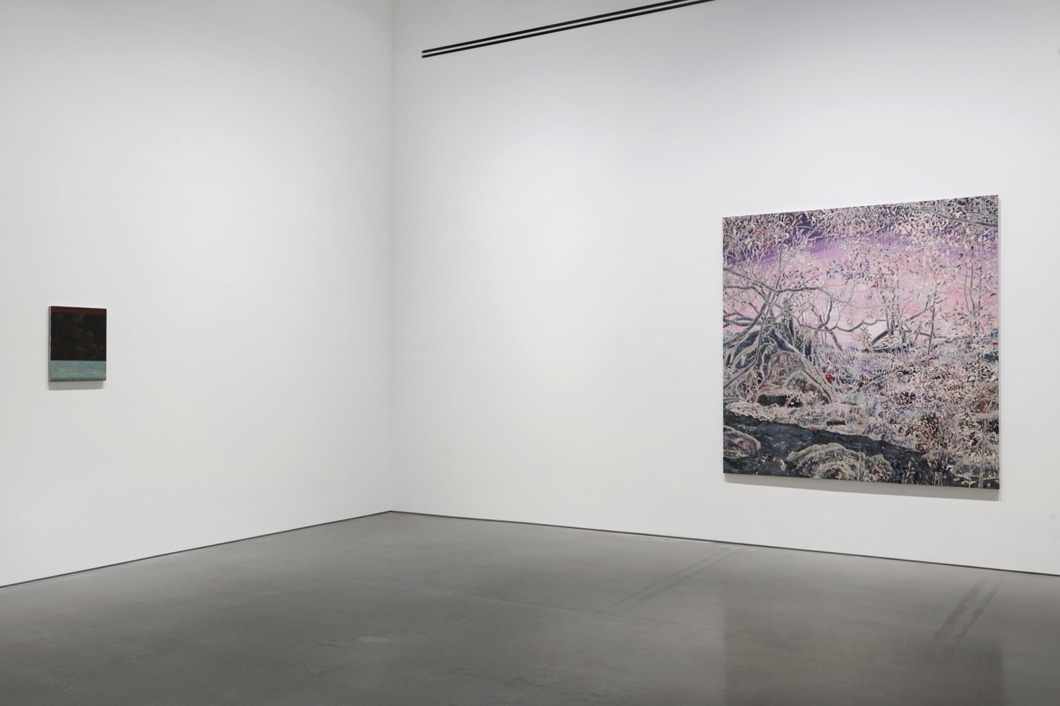 installation view a door left ajar: diambe, michael ho &amp;amp; thiago hattnher, kurimanzutto new york, 2025. photo: deheurle photography