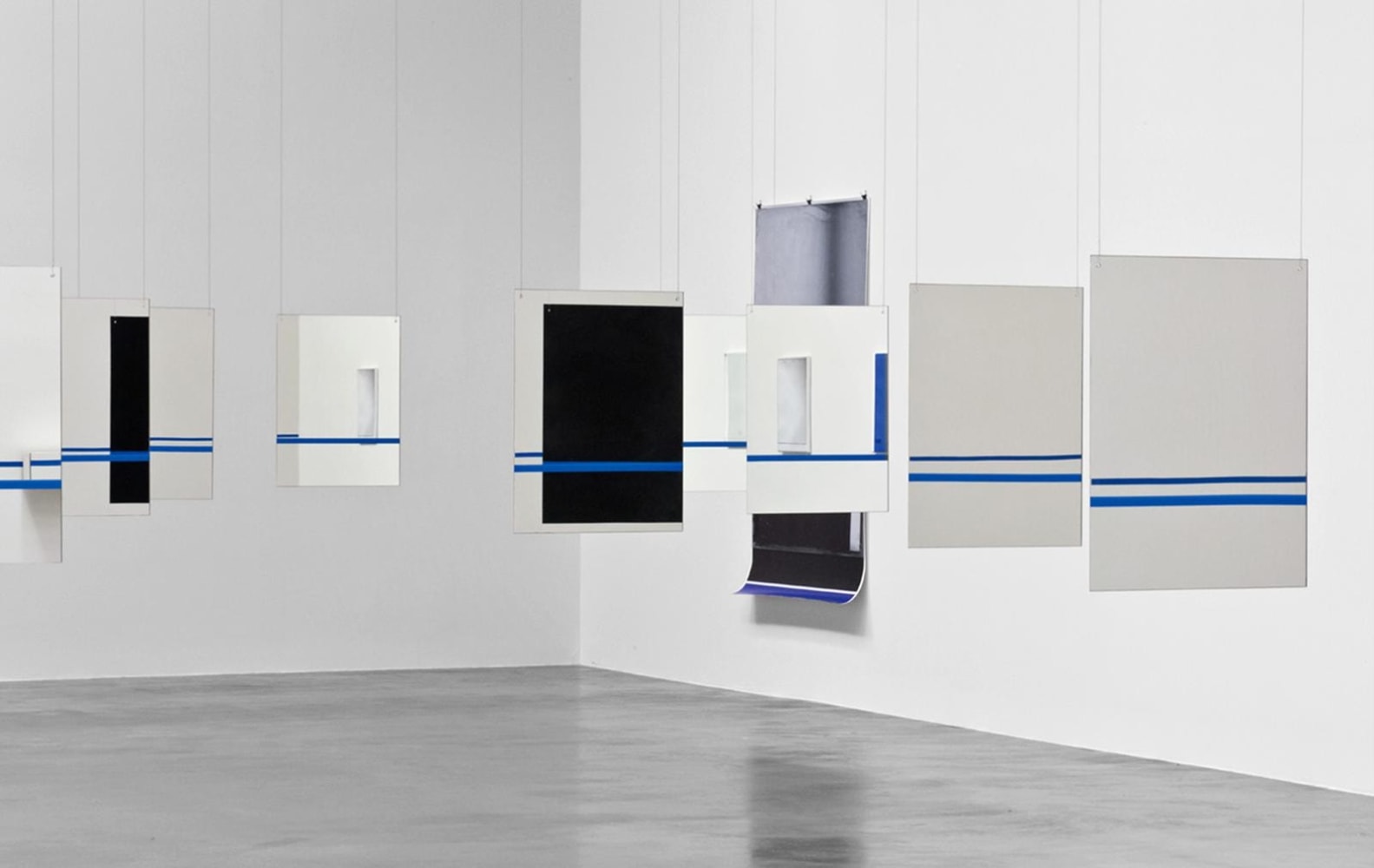 	en todo y en todas partes, kurimanzutto, ciudad de m&amp;eacute;xico, 2012