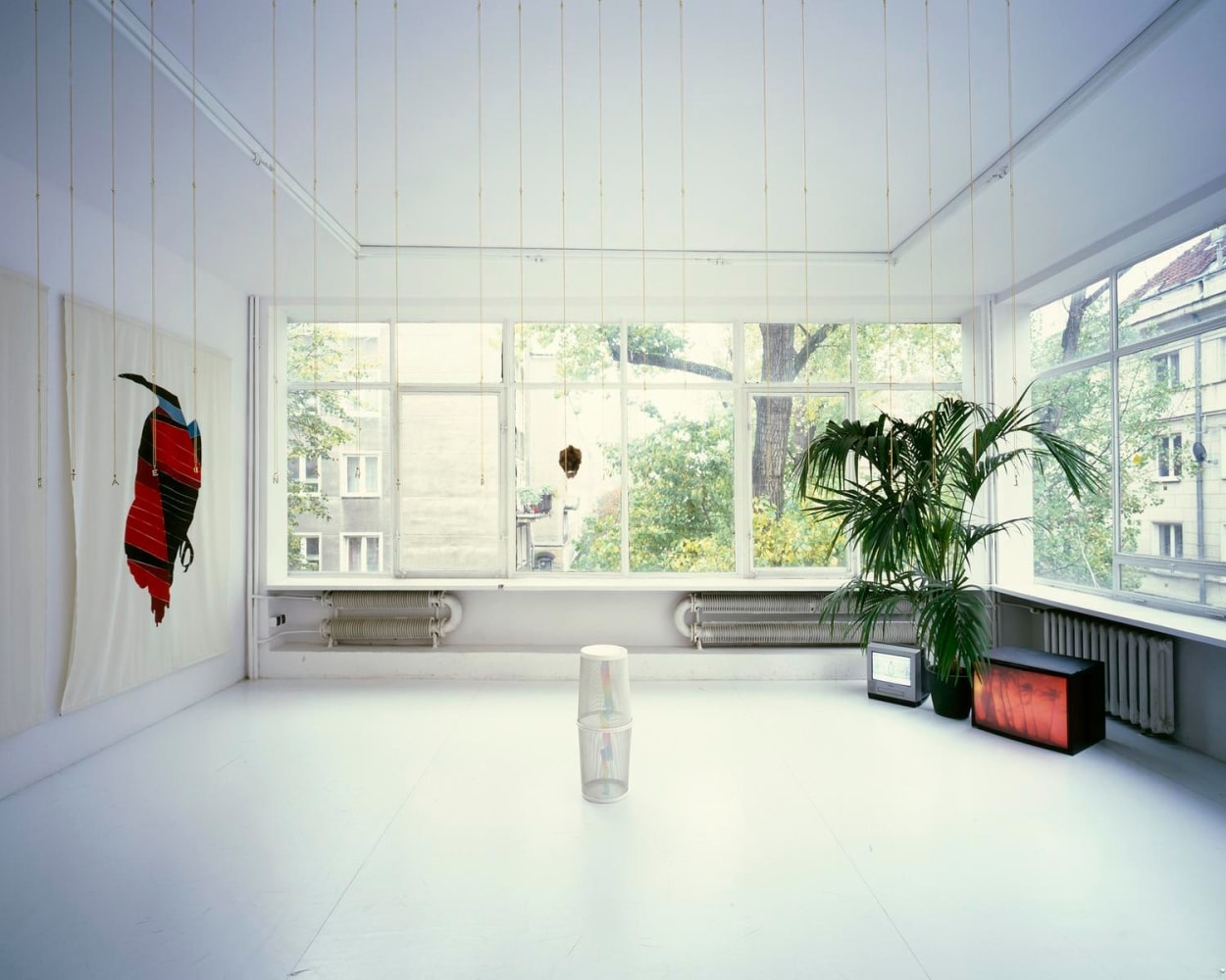 	the exotic journey ends, foksal gallery foundation, varsovia, 2006