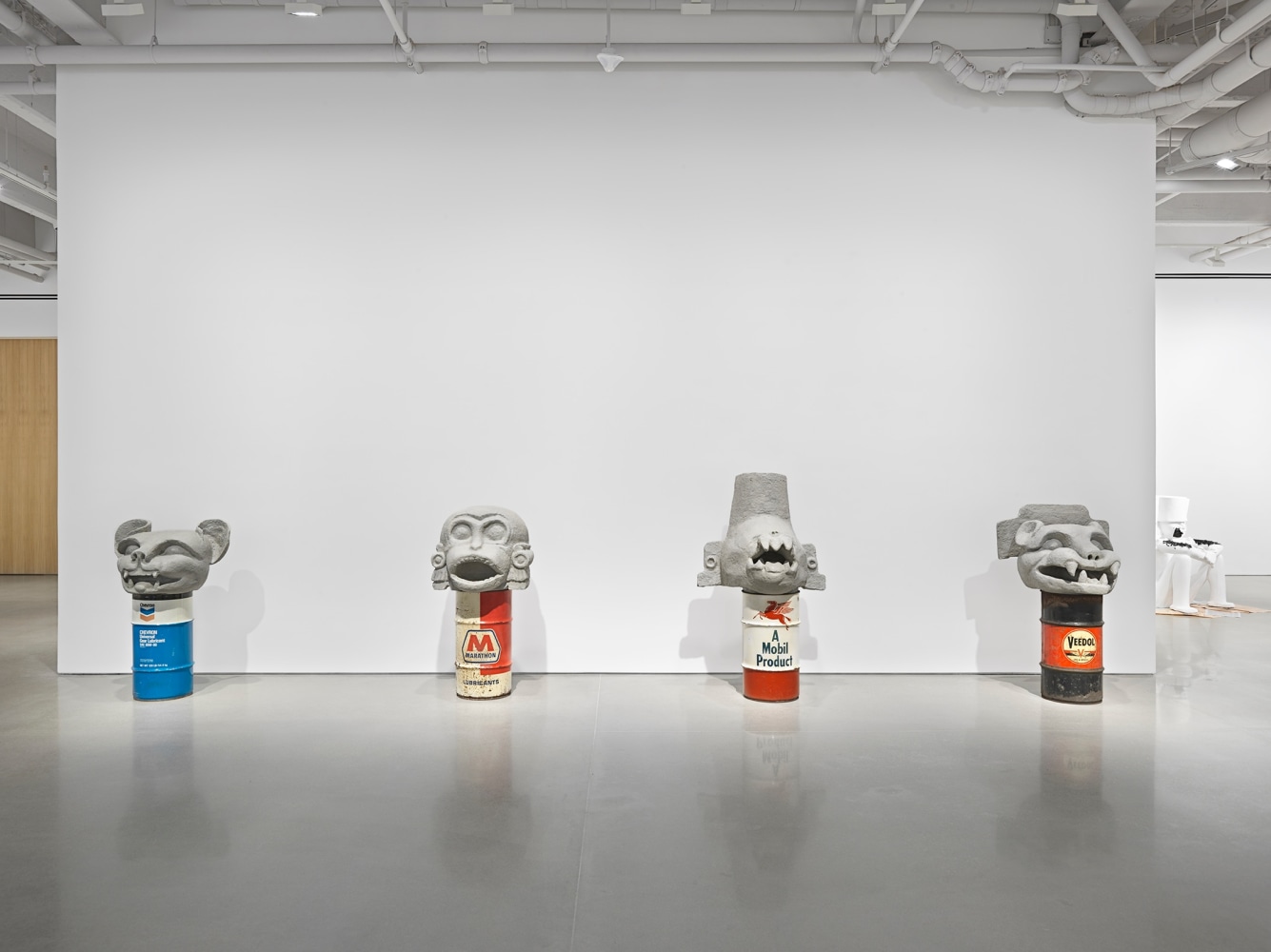 minerva cuevas, in gods we trust, kurimanzutto new york, 2023