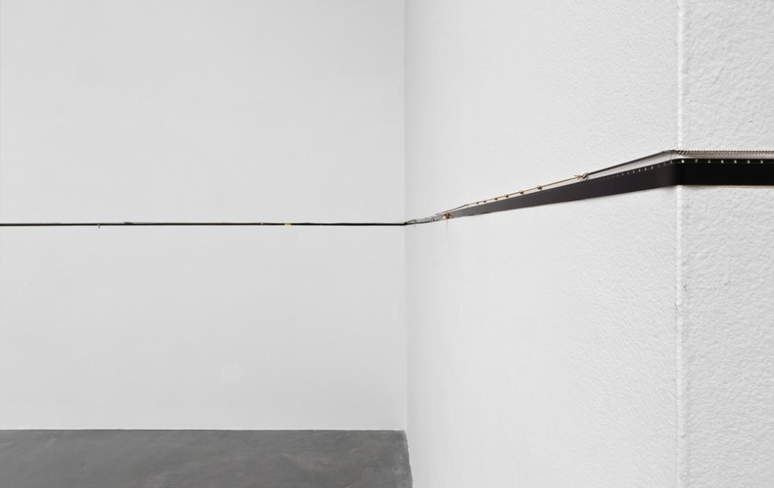 	en todo y en todas partes, kurimanzutto, ciudad de m&amp;eacute;xico, 2012